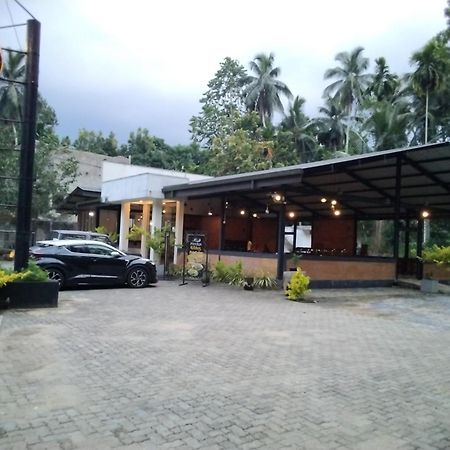 Miridiya Resort Yatiyantota Exterior photo