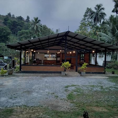 Miridiya Resort Yatiyantota Exterior photo